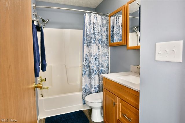 3254 Deer Trail B, Cortland, OH 44410