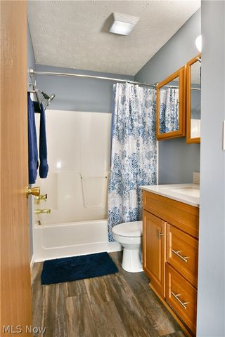 3254 Deer Trail B, Cortland, OH 44410