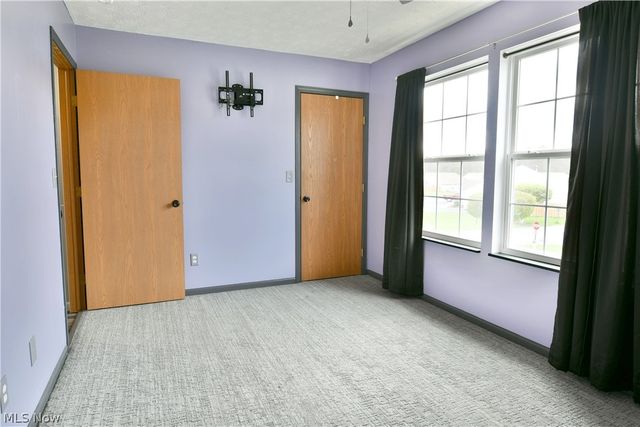 3254 Deer Trail B, Cortland, OH 44410