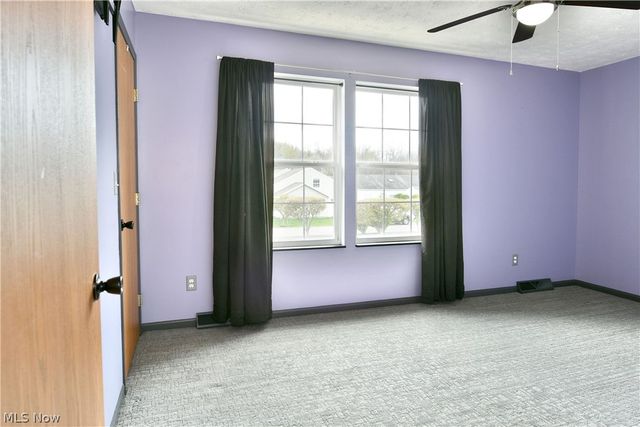 3254 Deer Trail B, Cortland, OH 44410