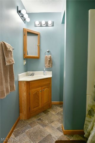 3254 Deer Trail B, Cortland, OH 44410