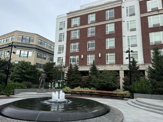 18 Cliveden 604, Quincy, MA 02169