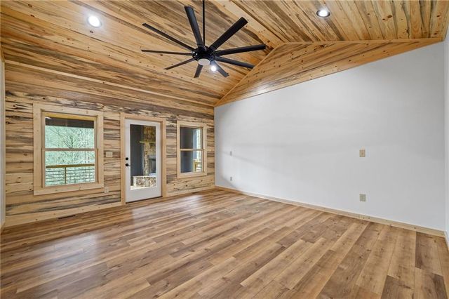 641 Bryant Farm Lane, Ellijay, GA 30540