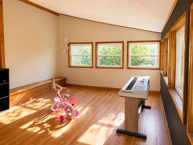 4049 Cornelia Way, North Highlands, CA 95660