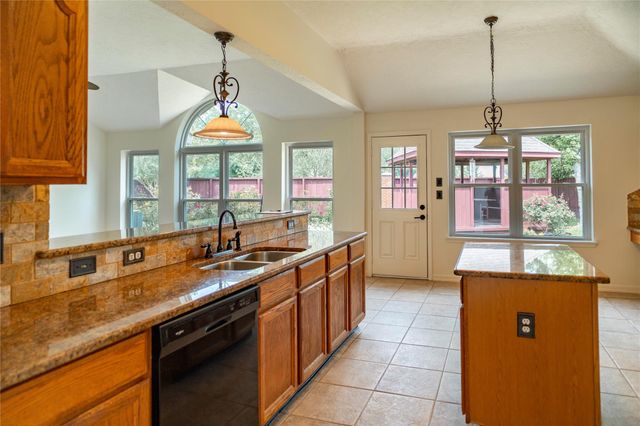 15418 Park Glen Dr Drive, Sugar Land, TX 77498