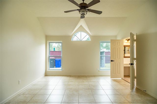 15418 Park Glen Dr Drive, Sugar Land, TX 77498