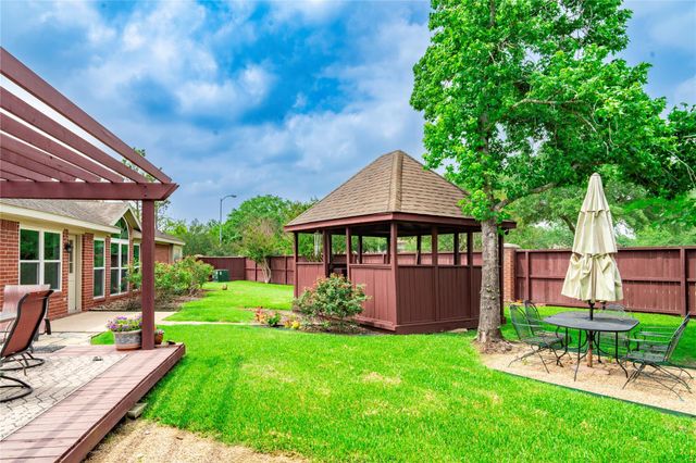 15418 Park Glen Dr Drive, Sugar Land, TX 77498