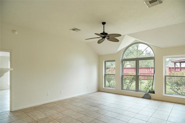 15418 Park Glen Dr Drive, Sugar Land, TX 77498