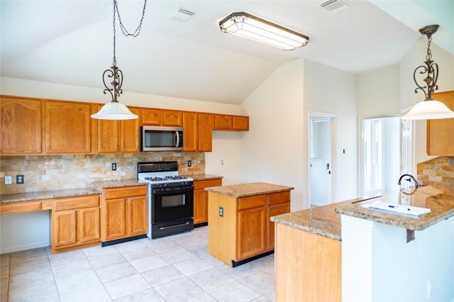 15418 Park Glen Dr Drive, Sugar Land, TX 77498