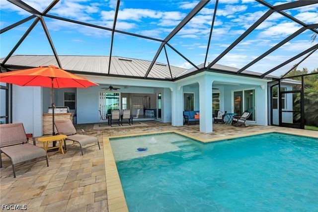 1927 SW 47th TER, Cape Coral, FL 33914