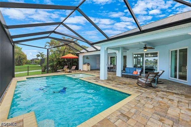 1927 SW 47th TER, Cape Coral, FL 33914