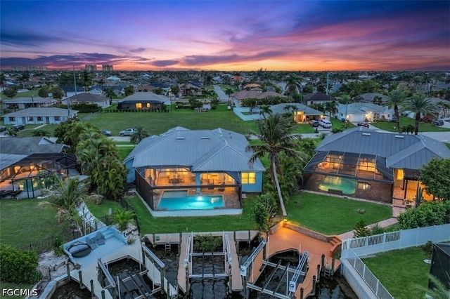 1927 SW 47th TER, Cape Coral, FL 33914