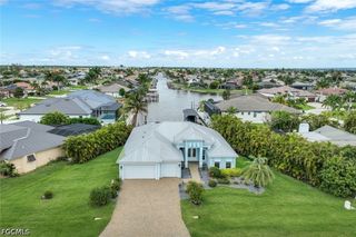 1927 SW 47th TER, Cape Coral, FL 33914