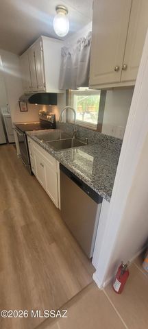11391 W Desert Grass Lane, Tucson, AZ 85743