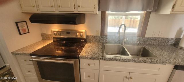 11391 W Desert Grass Lane, Tucson, AZ 85743