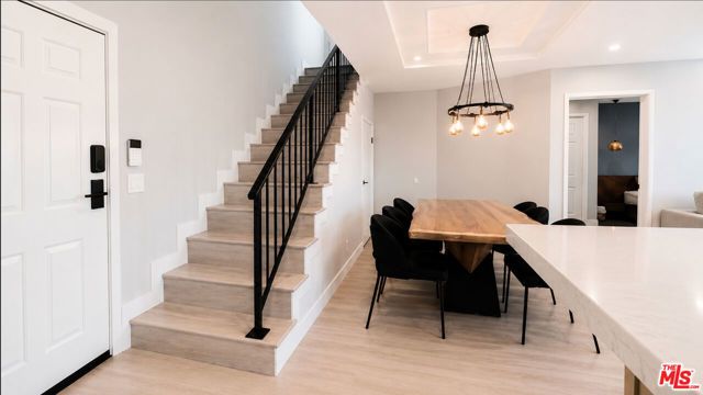 1250 S Westgate Avenue 302, Los Angeles, CA 90025