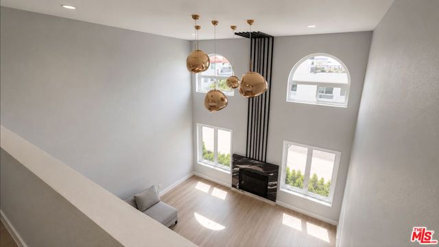 1250 S Westgate Avenue 302, Los Angeles, CA 90025