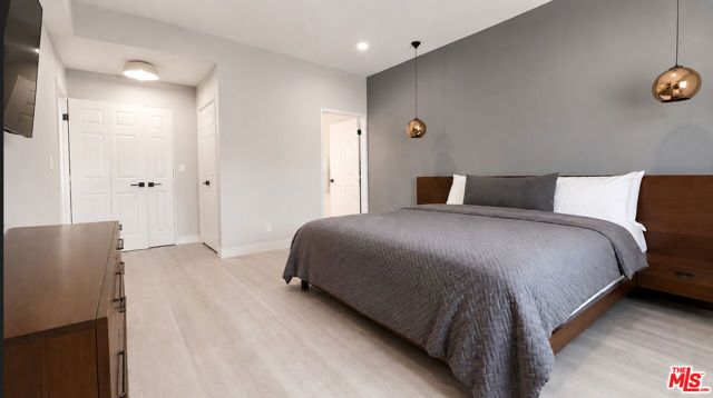 1250 S Westgate Avenue 302, Los Angeles, CA 90025