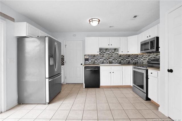 71 E Parkton Court, Sanford, NC 27332