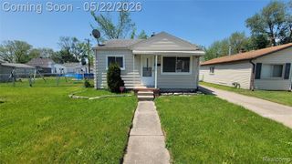23153 Stewart Avenue, Warren, MI 48089