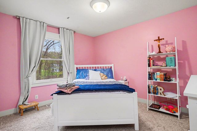 18099 Woodland Trail, Spring Lake, MI 49456