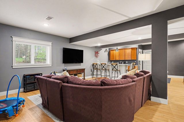 18099 Woodland Trail, Spring Lake, MI 49456