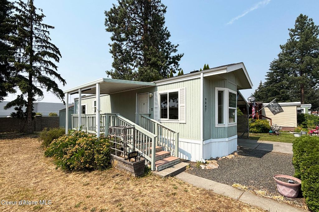 9047 N STARR LOOP, Hayden, ID 83835 photo 1
