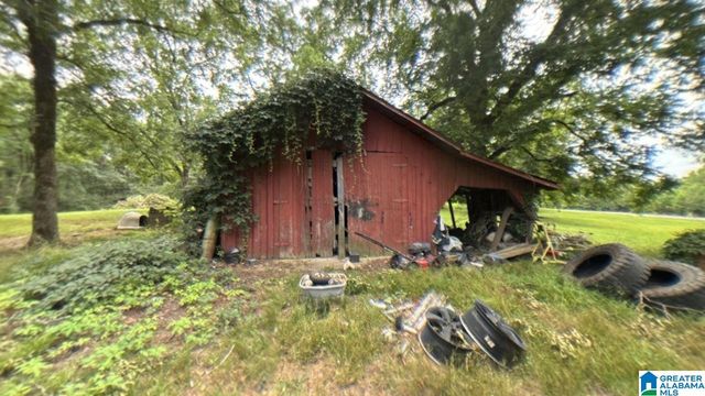 10516 TINGLE TANGLE ROAD, Vance, AL 35490