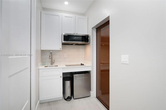 2368 SW 21st Street Side, Miami, FL 33145