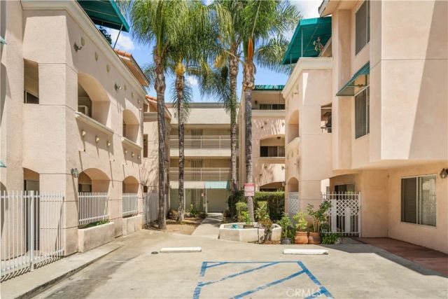 111 Marguerita 105, Monterey Park, CA 91754