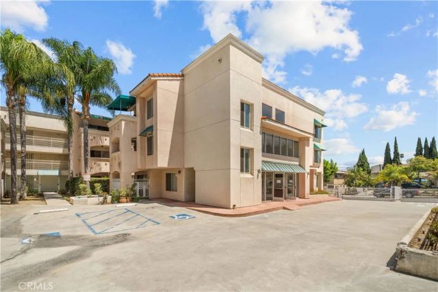 111 Marguerita 105, Monterey Park, CA 91754