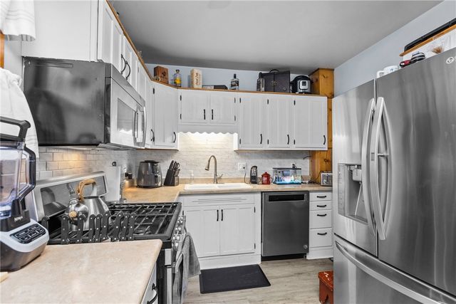152 N Haft St, Houston, PA 15342