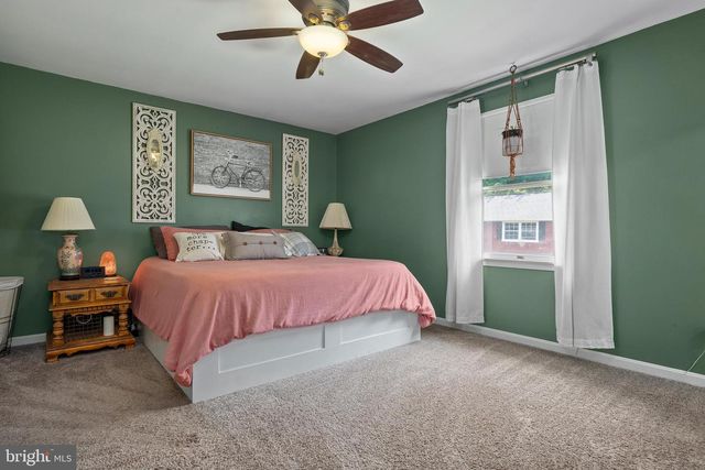 1215 CAMPUS CT, Westminster, MD 21157