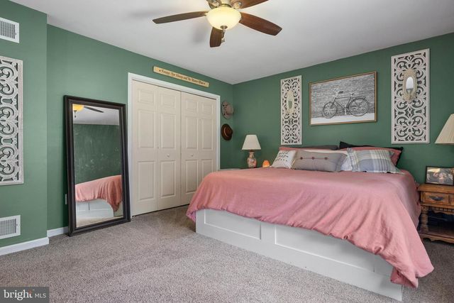 1215 CAMPUS CT, Westminster, MD 21157