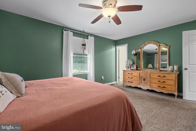 1215 CAMPUS CT, Westminster, MD 21157