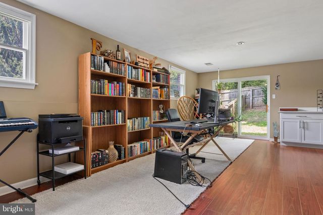 1215 CAMPUS CT, Westminster, MD 21157