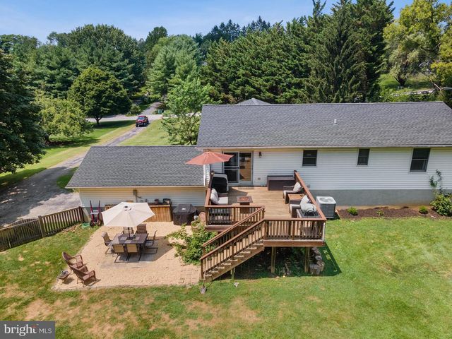 1215 CAMPUS CT, Westminster, MD 21157