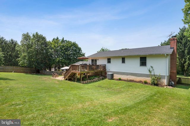 1215 CAMPUS CT, Westminster, MD 21157