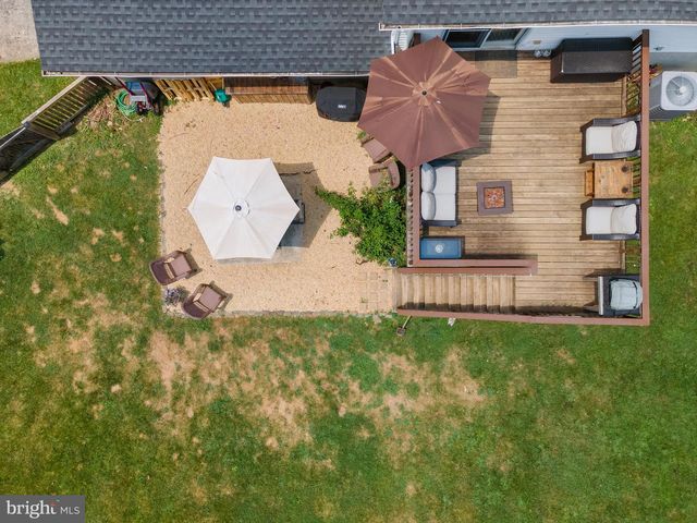 1215 CAMPUS CT, Westminster, MD 21157