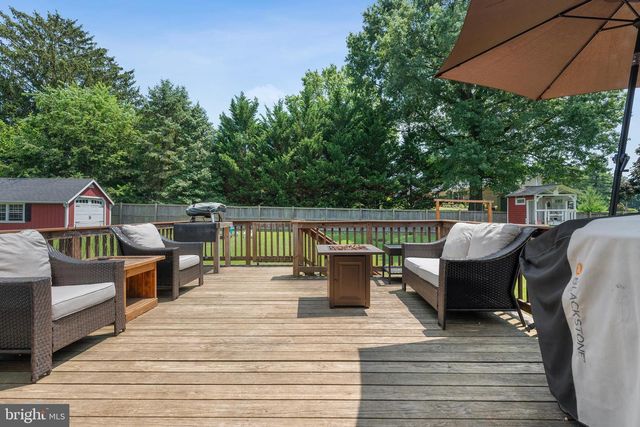 1215 CAMPUS CT, Westminster, MD 21157