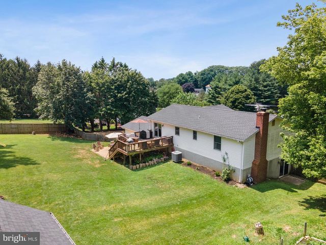 1215 CAMPUS CT, Westminster, MD 21157