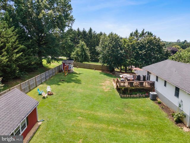 1215 CAMPUS CT, Westminster, MD 21157