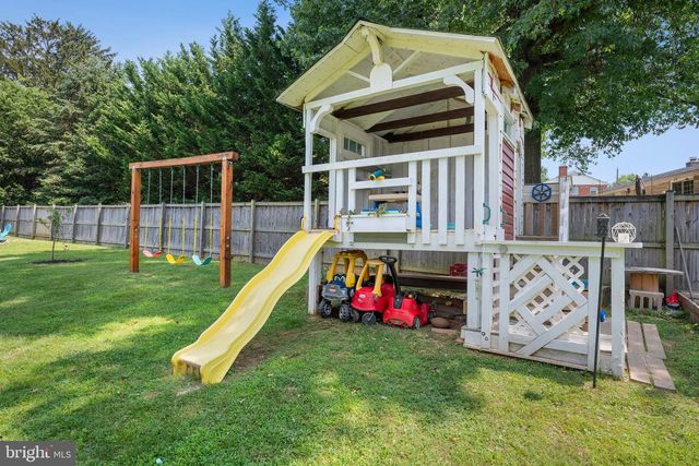 1215 CAMPUS CT, Westminster, MD 21157