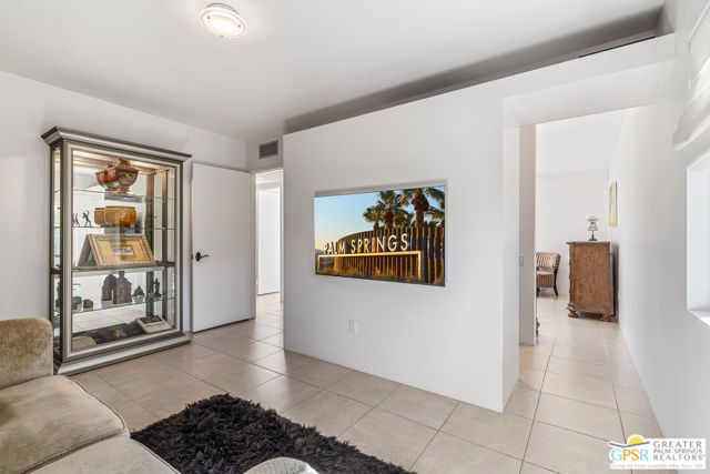 805 E El Cid, Palm Springs, CA 92262