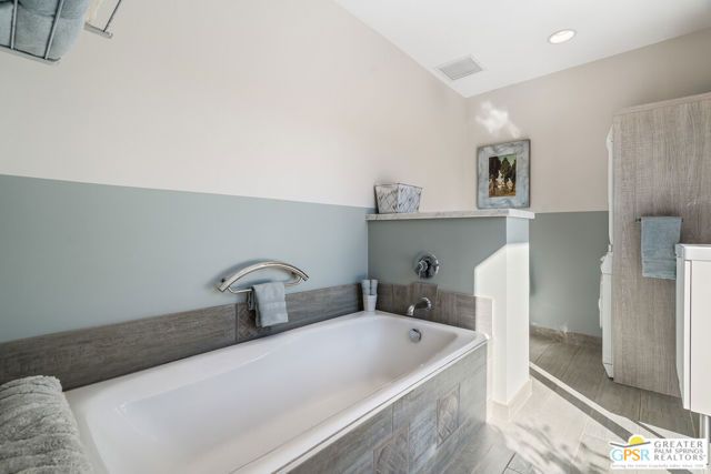 805 E El Cid, Palm Springs, CA 92262