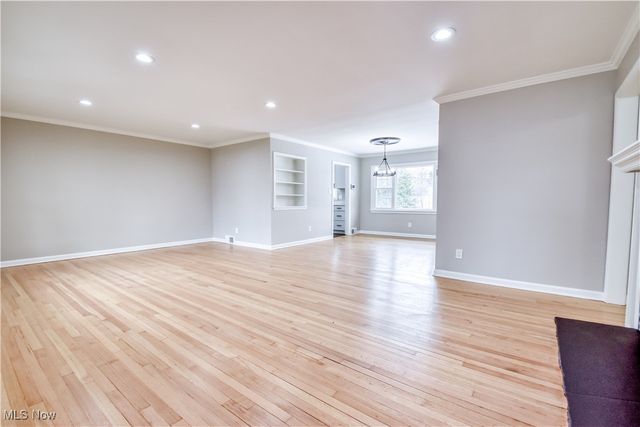 1099 Mount Vernon Boulevard, Cleveland Heights, OH 44112