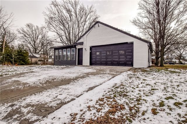 1099 Mount Vernon Boulevard, Cleveland Heights, OH 44112