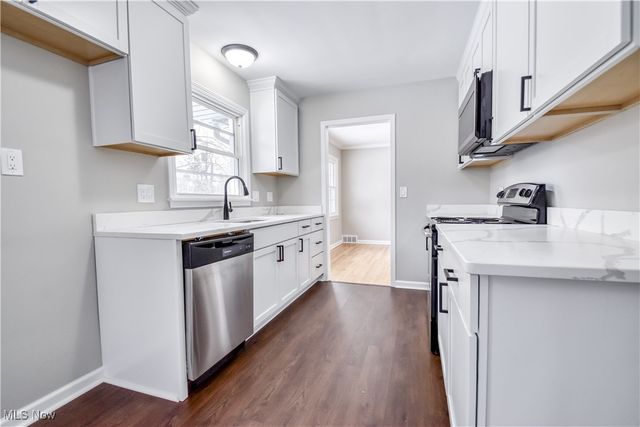 1099 Mount Vernon Boulevard, Cleveland Heights, OH 44112