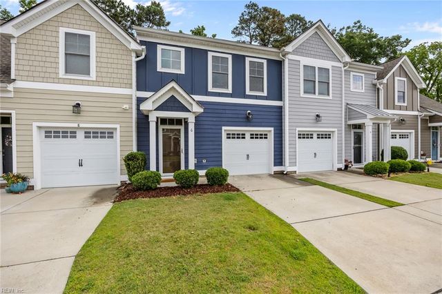 6 Village Park LN, Poquoson, VA 23662