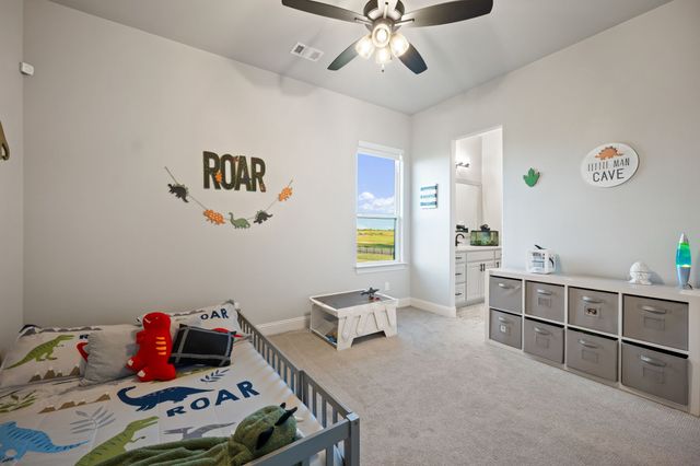 412 Royal Santana Run, Weatherford, TX 76087